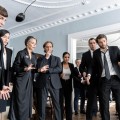 UN FUNERAL DE LOCOS, mejor estreno español del año