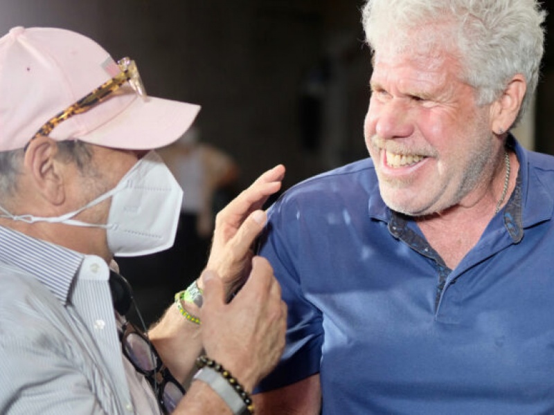 Ron Perlman protagoniza YA NO QUEDAN JUNGLAS ADONDE REGRESAR